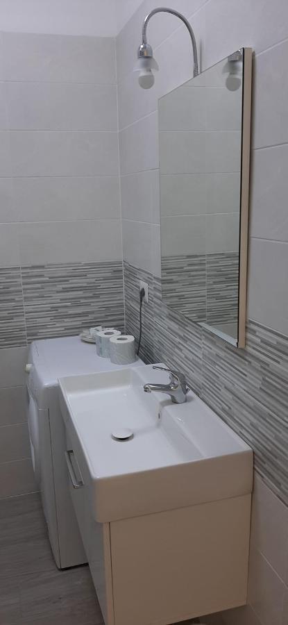 Casa Mara Apartment Санта Маринела Екстериор снимка